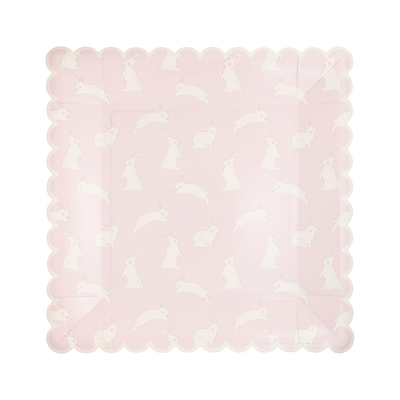 Scalloped Bunny Pattern Plate