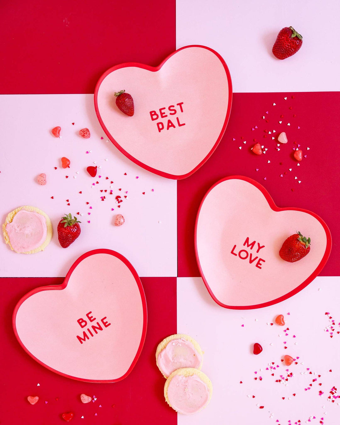 Red Heart Bamboo Plate Set – Merrymint Celebration Boutique