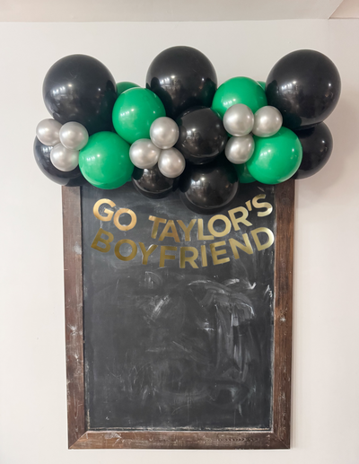 Super Bowl Grab & Go Garland